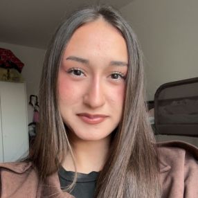 Zeynep Rana, Babysitter in Willich