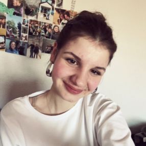 Nikolina, Babysitter in Langenfeld (Rheinland)