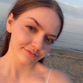 Elina, Babysitter in Ritterhude