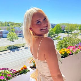 Nele, Babysitter in Nottuln
