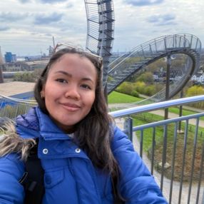 Ariella, Babysitter in Witten