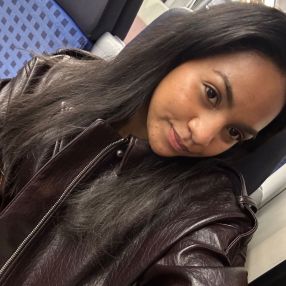 Faniry, Babysitter in Frankfurt am Main