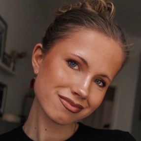 Lucy, Babysitter in Berlin