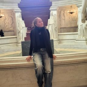 Charlotte, Babysitter in Markranstädt