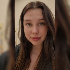 Sinja, Babysitter in Essen