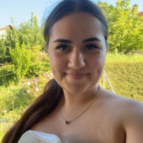 Jaqueline, Babysitter in Ettenheim