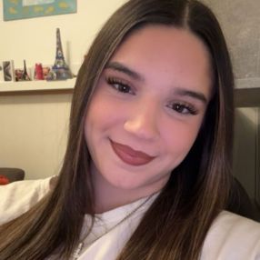Tia, Babysitter in Kirchheim unter Teck