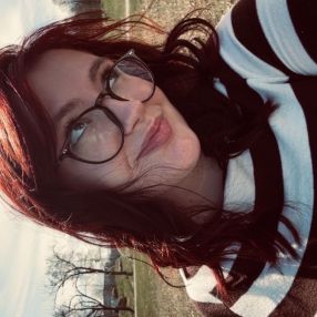 Mia, Babysitter in Coburg