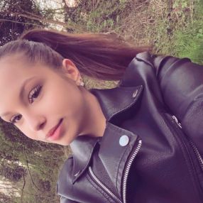 Nikol, Babysitter in Saarlouis