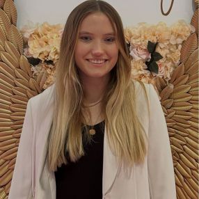 Bianka, Babysitter in Grevenbroich