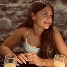 Leonie, Babysitter in Graben-Neudorf