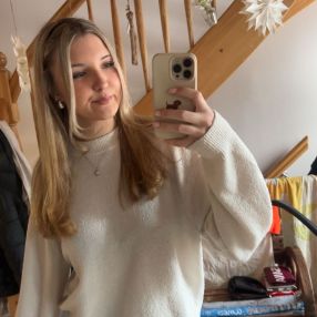 Ronja, Babysitter in Adendorf
