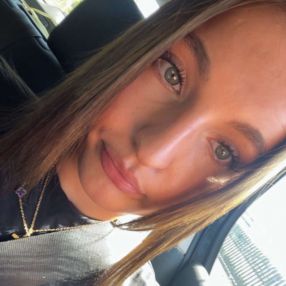 Emma, Babysitter in Senden