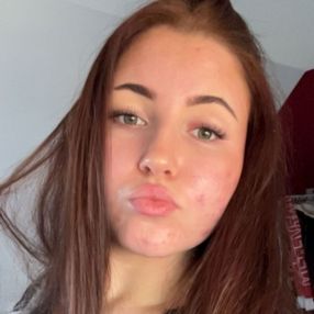 Charlotte, Babysitter in Sandersdorf-Brehna