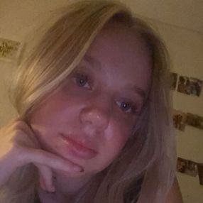 Sara, Babysitter in Stendal