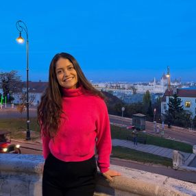 Karen, Babysitter in Altdorf bei Nürnberg