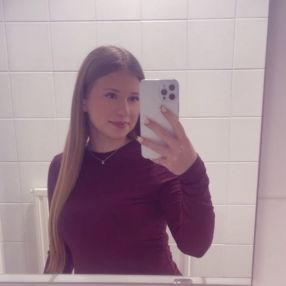 Mia, Babysitter in Hennigsdorf