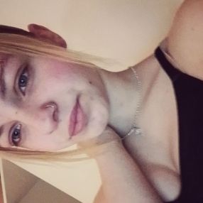 Lynn, Babysitter in Glauchau