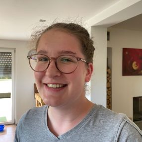 Rebekka, Babysitter in Willich