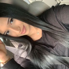 Yade, Babysitter in Straubing