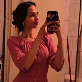 Alexandra, Babysitter in Borna