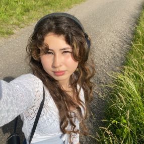 Yasmin Hajri, Babysitter in Elmshorn