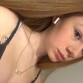 Emma, Babysitter in Emden