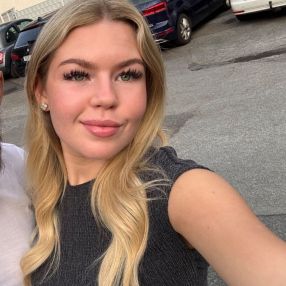 Amra, Babysitter in Essen
