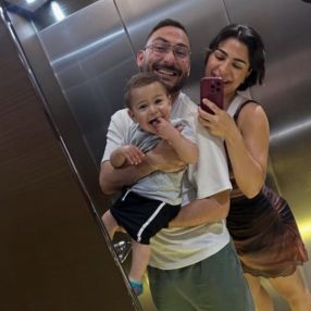 Saif, Family in München