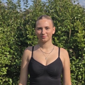 Zoe, Babysitter in Alfter