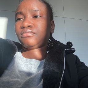 Estelle, Babysitter in Müllheim im Markgräflerland