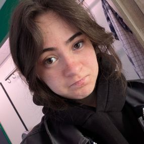 Lillebet, Babysitter in Alsbach-Hähnlein