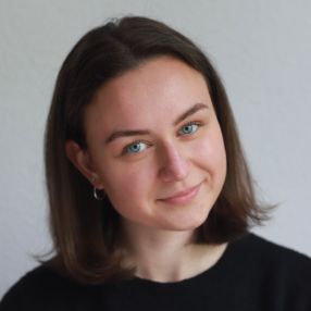 Jasmin, Babysitter in Halstenbek