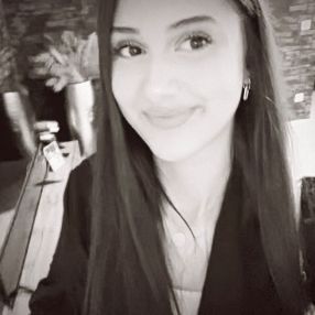 Amra, Babysitter in Troisdorf