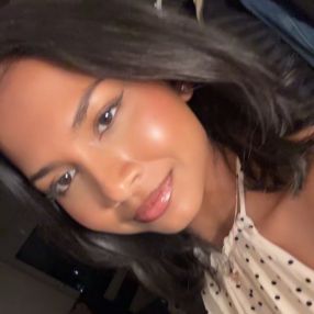 Ritika, Babysitter in Usingen