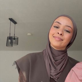 Imane, Babysitter in Dietzenbach