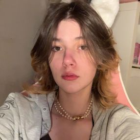 Zoe, Babysitter in Salzgitter
