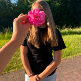 Lina, Babysitter in Goldbach
