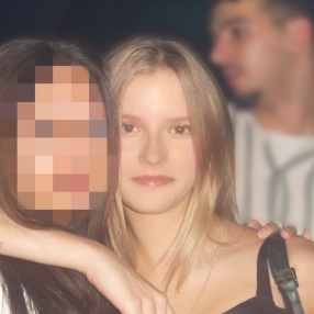 Lotta, Babysitter in Duisburg