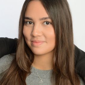 Pailin, Babysitter in Halstenbek