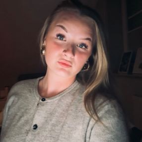 Joline, Babysitter in Erkelenz