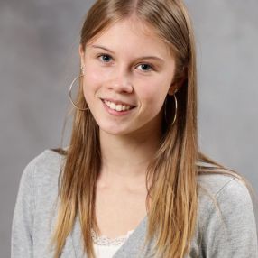 Lea joline, Babysitter in Aßlar