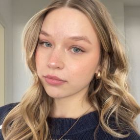 Jenessa, Babysitter in Leipzig