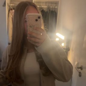 Emily, Babysitter in Dorsten