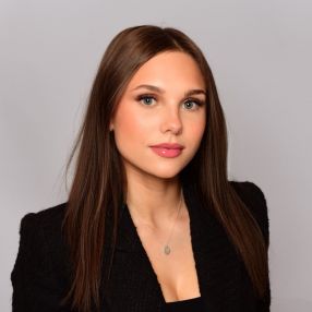 Veronika, Babysitter in Hamburg