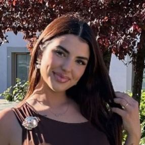 Sara-Antonia, Babysitter in Ansbach