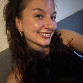 Maya, Babysitter in Mainz