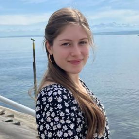 Alida, Babysitter in Weingarten