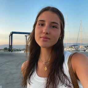 Alba, Babysitter in Freiburg im Breisgau