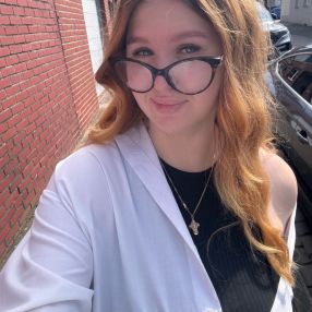 Настена, Babysitter in Erkelenz